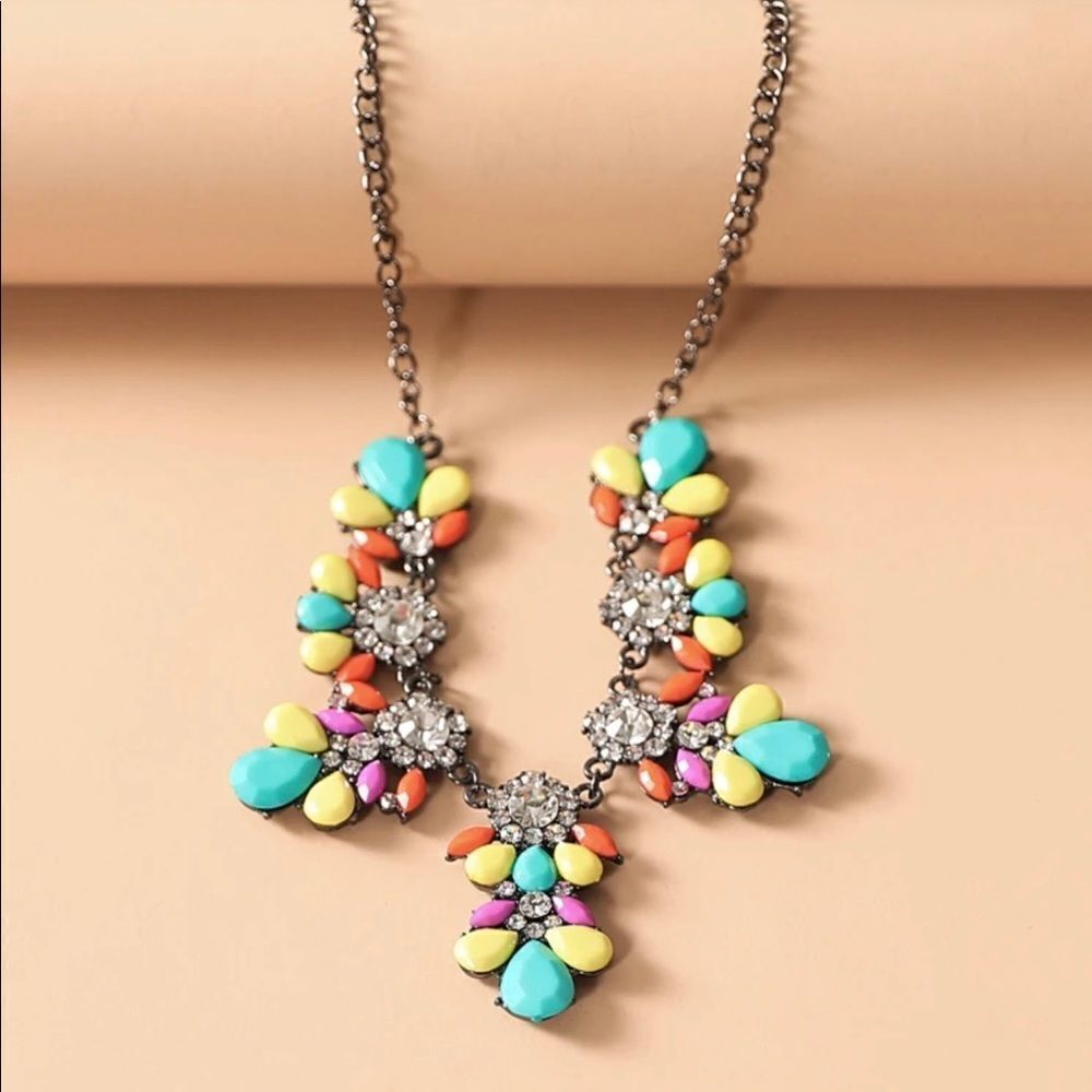 Cute Beaded Necklace 